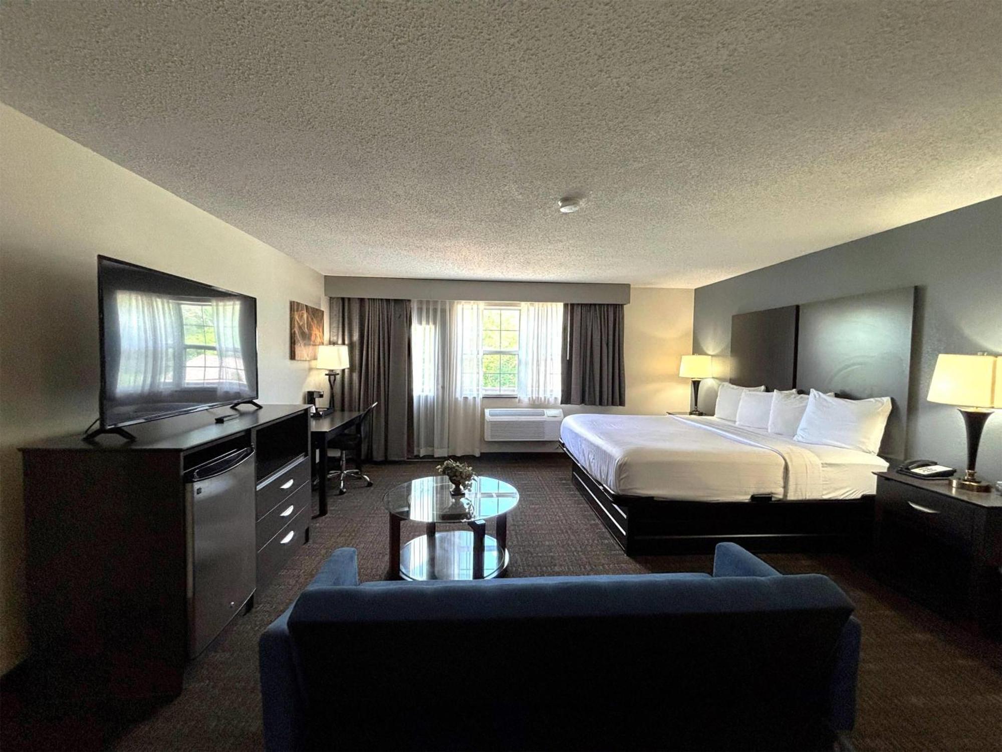 Baymont By Wyndham Chester Il Exterior foto